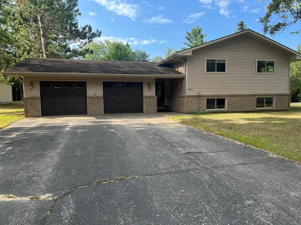 802 SE 5th St, Grand Rapids, MN 55744