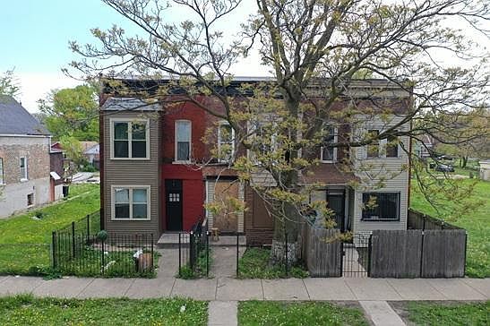 1st image of 449 N Harding Ave