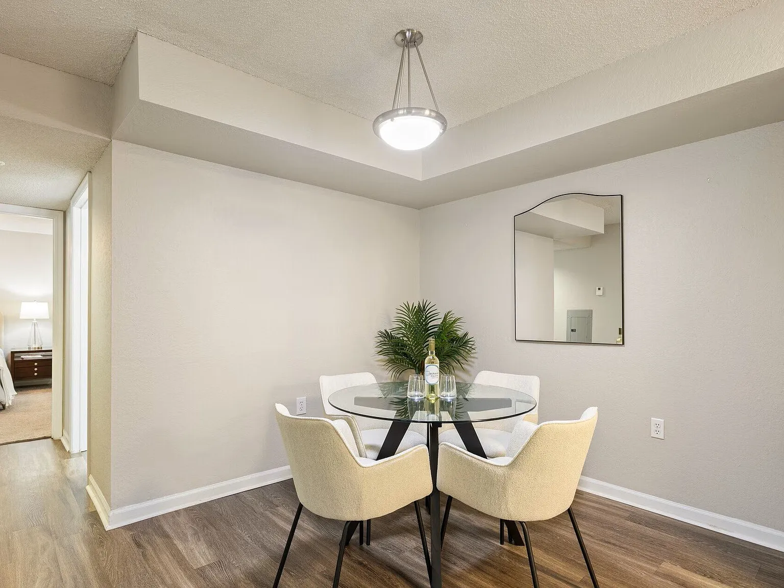 Jackson Square Apartments — Photo 4
