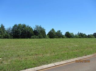 155 Hunters Way, Benton, TN 37307