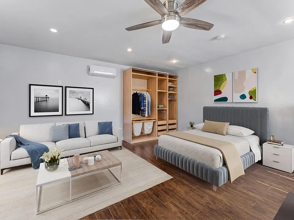 View from front w/ furniture(only including wardrobe)