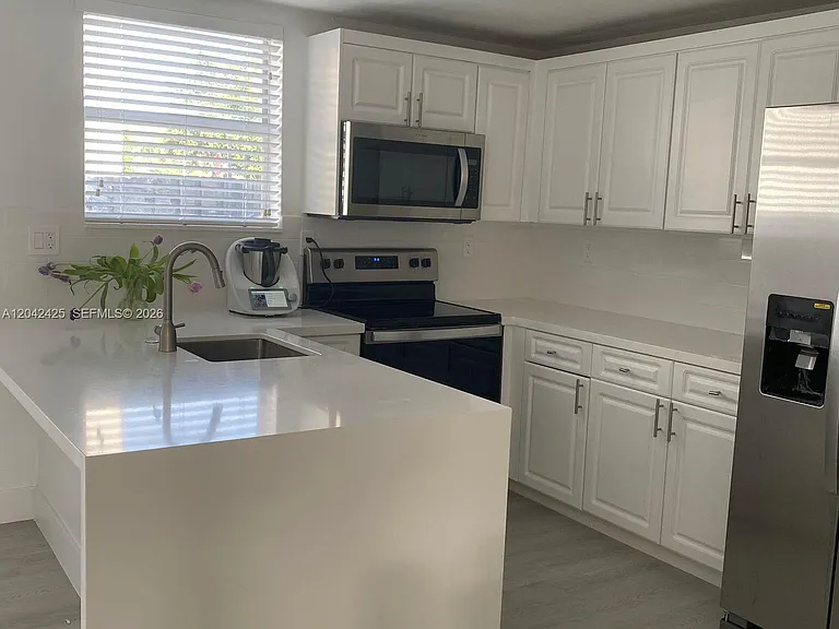 5245 NW 112th Ave #8 — Photo 18