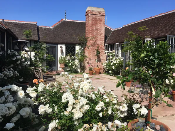 2028 S Pacific St, Oceanside, CA 92054