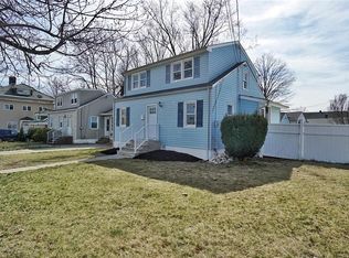 13 Henry St, Port Reading, NJ 07064