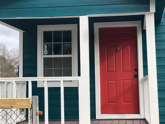 2nd image of 8006 Bonita St
