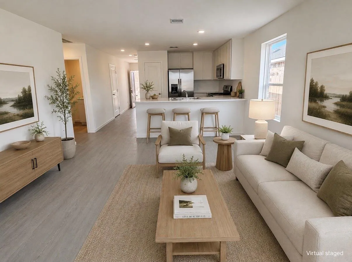 3 bed, 2.0 bath, 1084 sqft, $1,900 — Photo 3