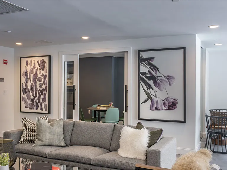 Cambridge Park Apartments — Photo 28