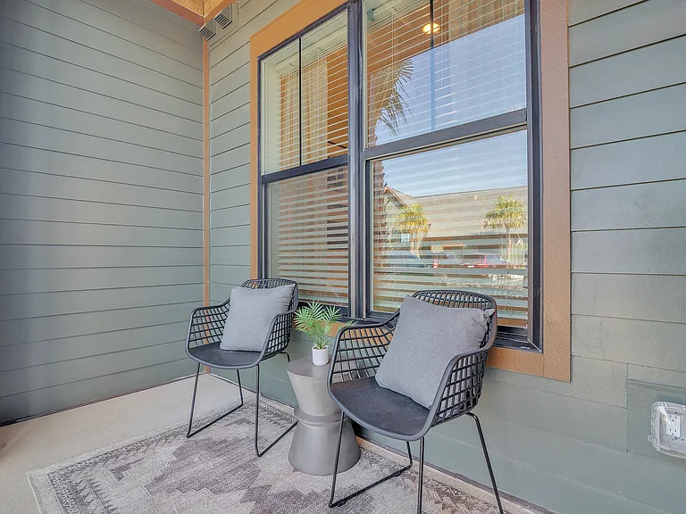 Canter Luxury Apartment Homes — Photo 9