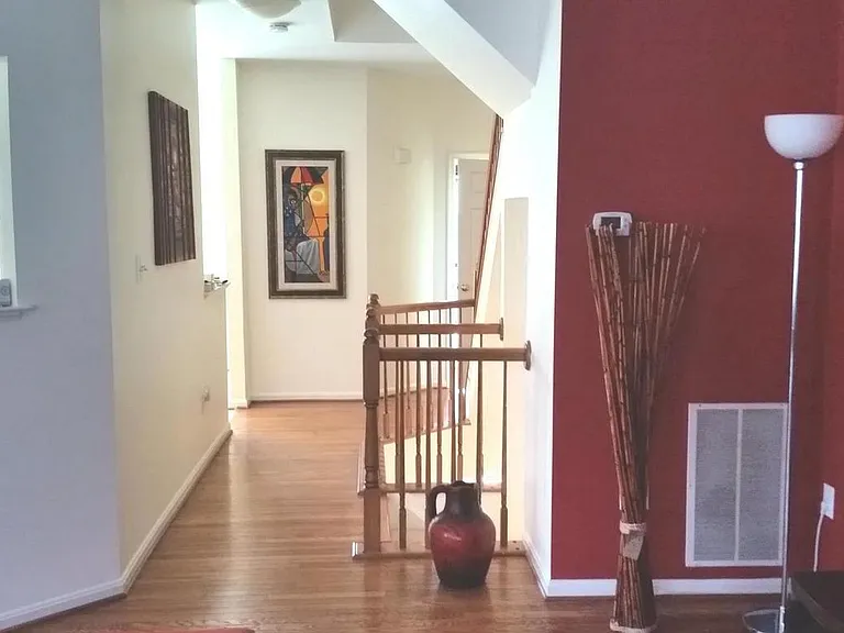 5520 Jowett Ct — Photo 2