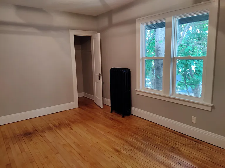 1594 Thomas Ave #2 — Photo 10