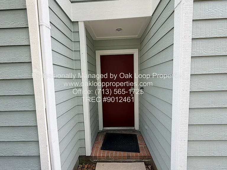 1253 W 17th St — Photo 5