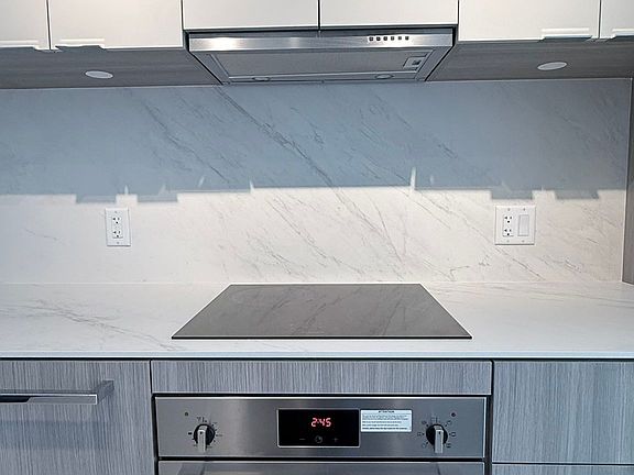 5th image of 6 Greenbriar Rd #222