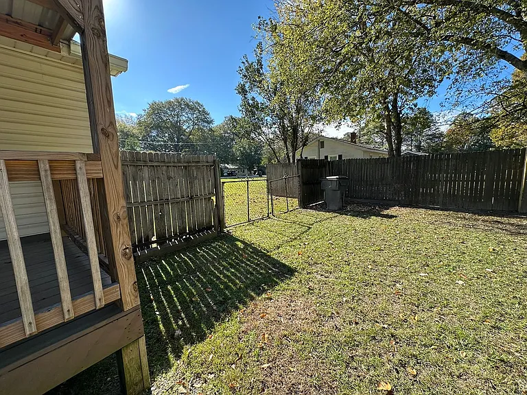 609 Pine Ridge St — Photo 20