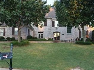 347 Chickasaw Land Cv, Collierville, TN 38017