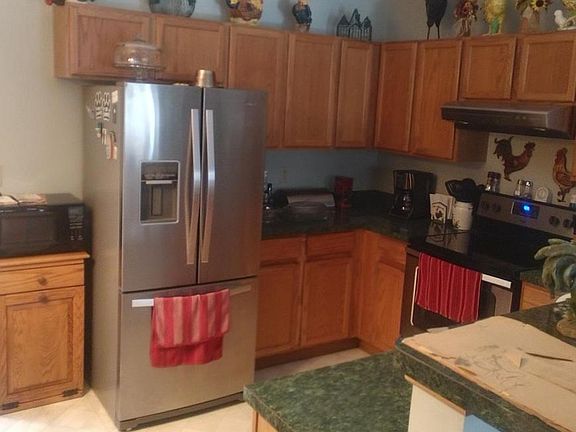 5th image of 1132 Oakland Dr