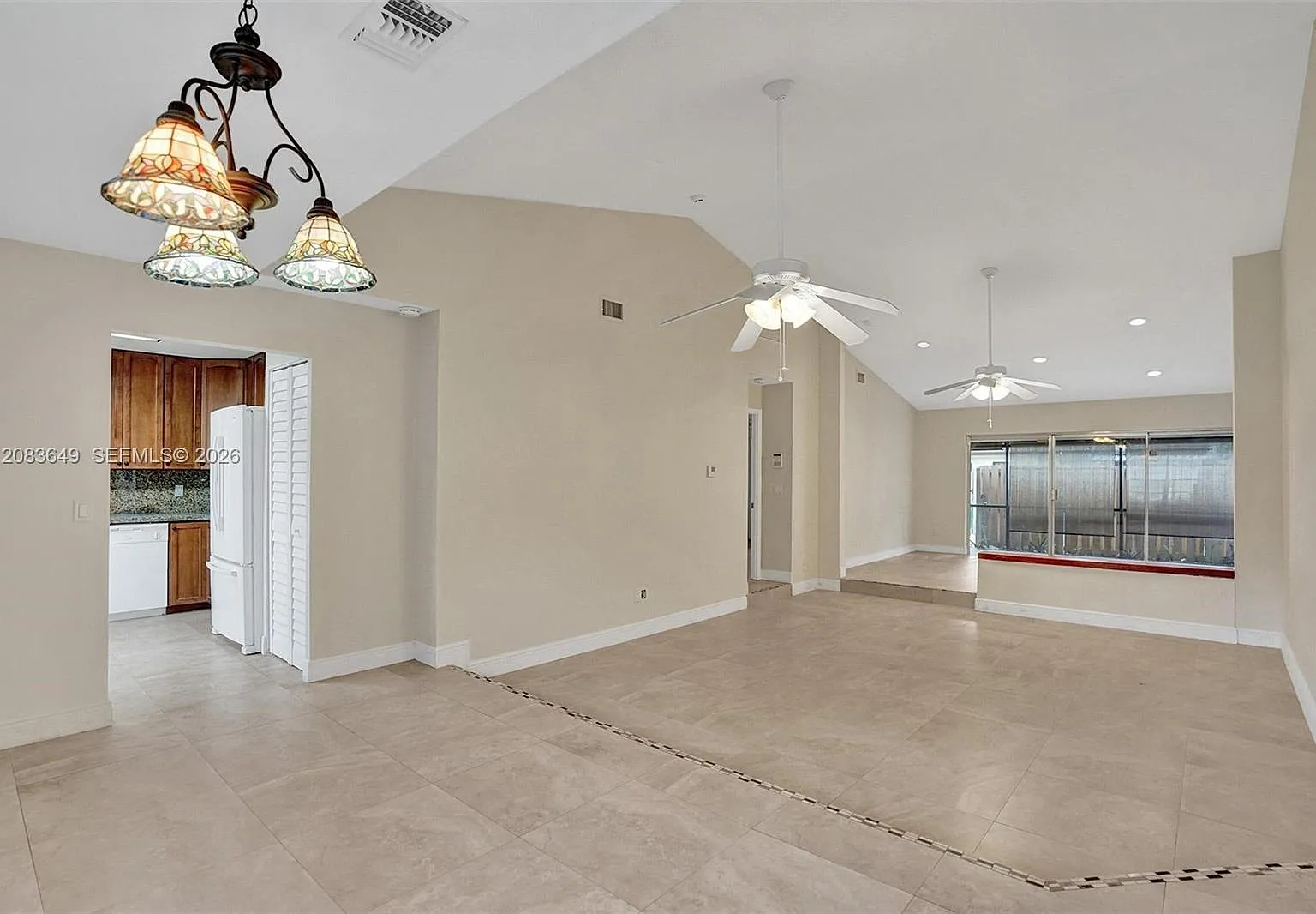 Nova Hills North Condo — Photo 3