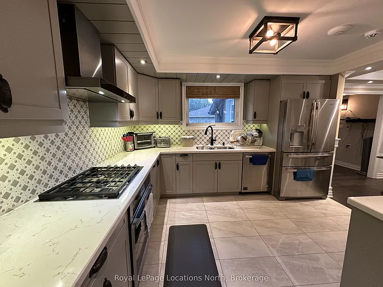 128 Orchard Dr — Photo 11