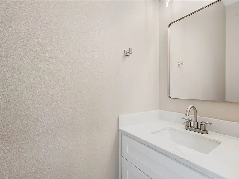 3213 Link St #112 — Photo 19