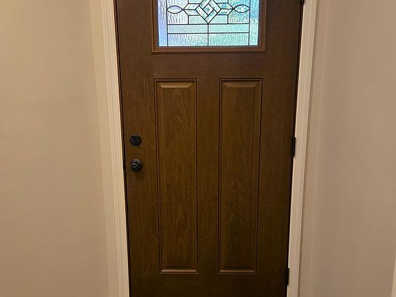 5th image of 658 Farragut Commons Dr