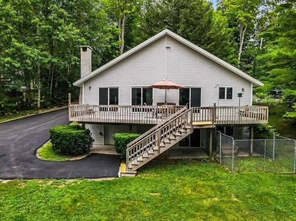 87 Maple Ridge Dr