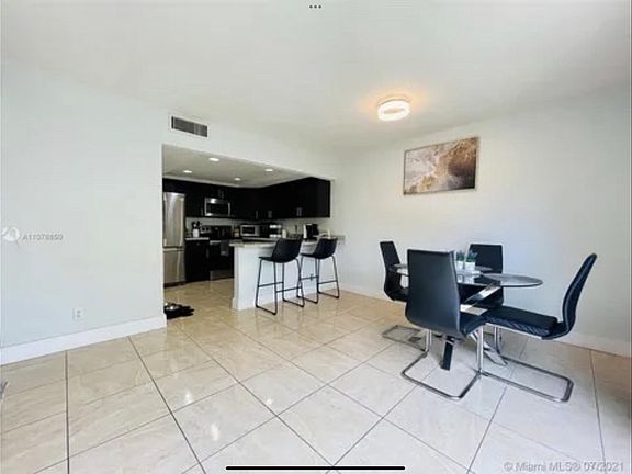 Dining room, tons natural light