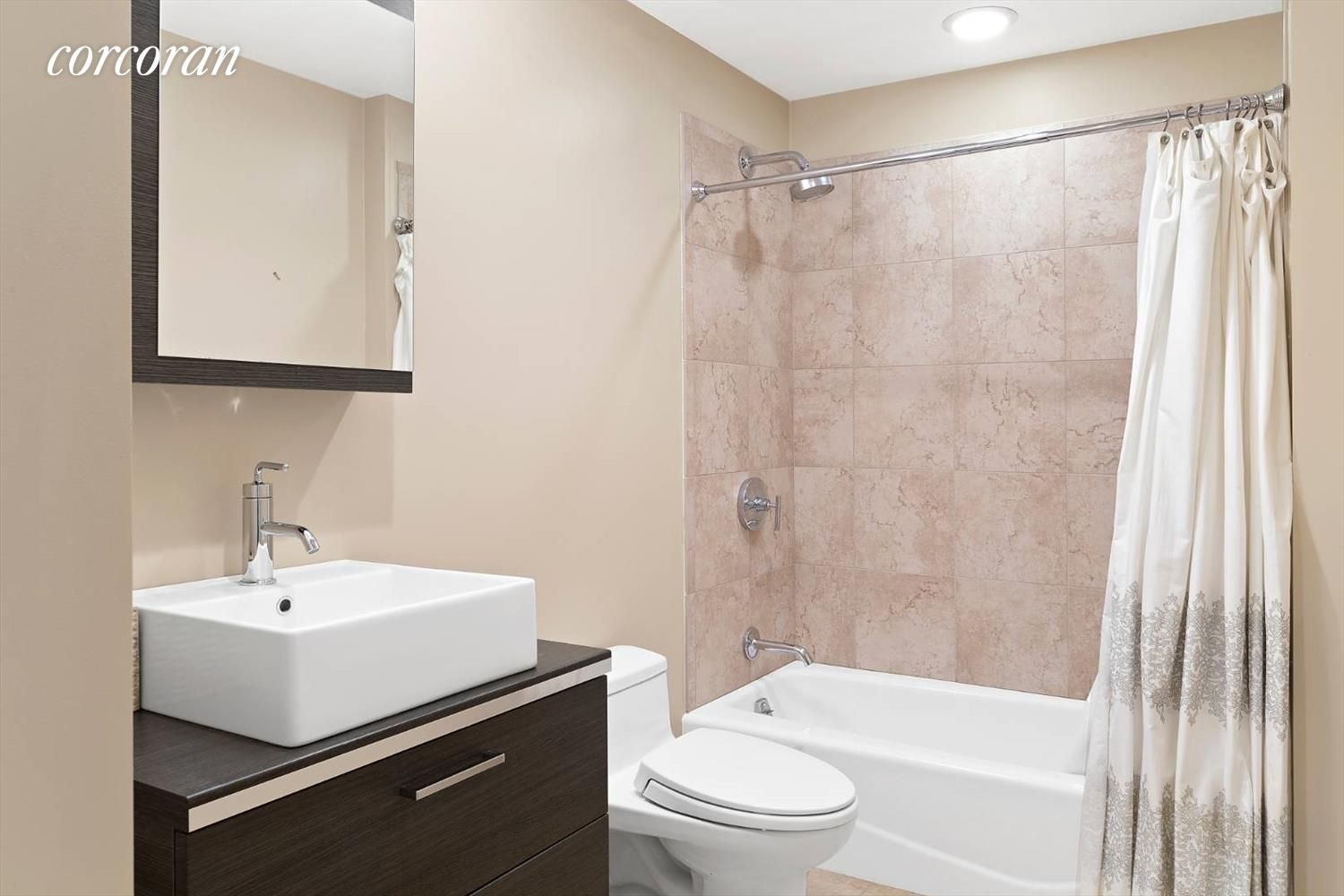  Additional bathroom with shower