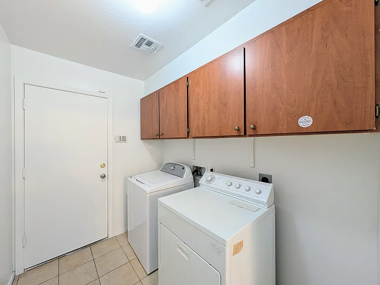 6416 N 78th Ln — Photo 22