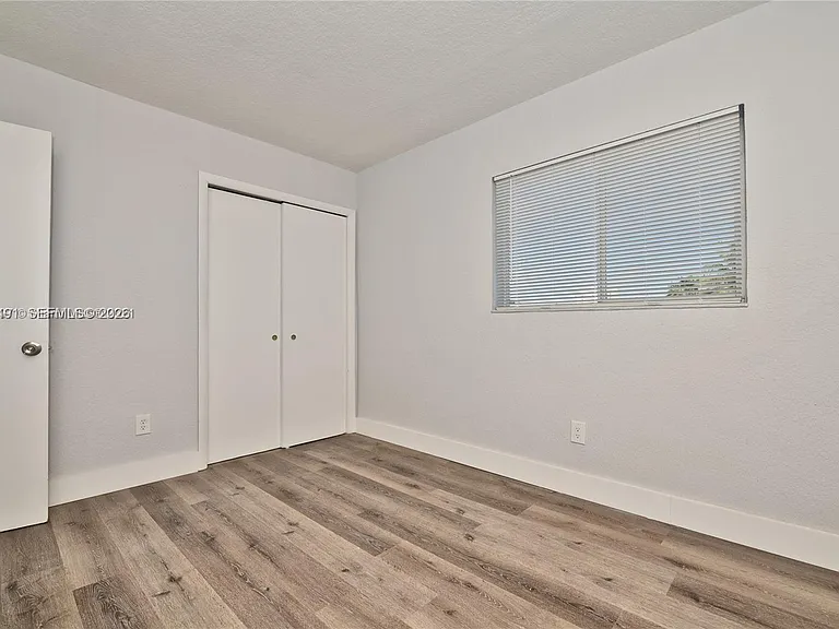 2330 NW 11th St #47 — Photo 14