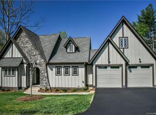 45 Manchester Dr, Asheville, NC 28805