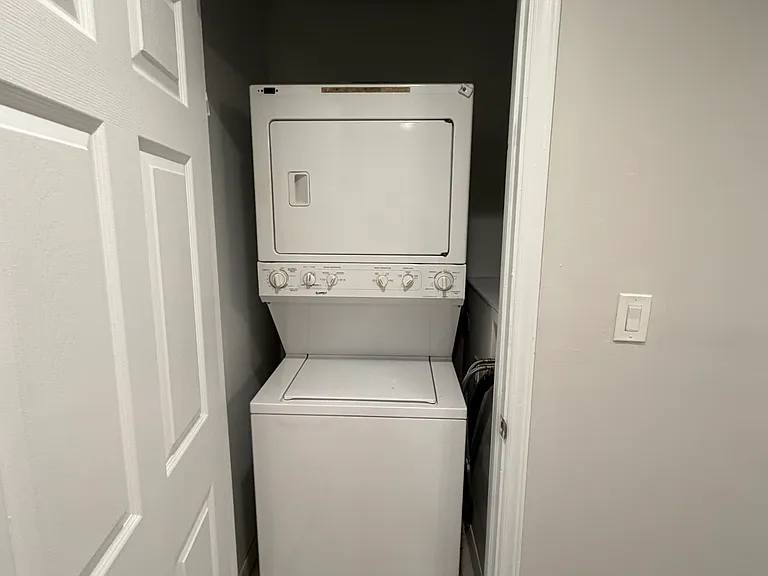 In-unit Washer & Dryer