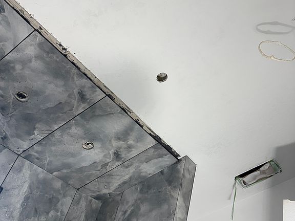 4th image of 2420 Muzzy St