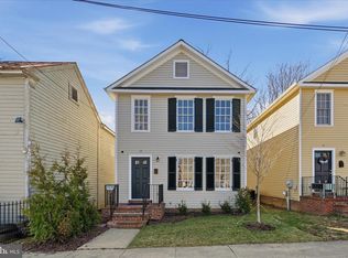 19 W Germain St, Winchester, VA 22601