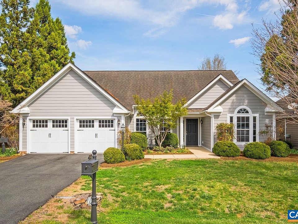1st image of 325 Stone Orchard Dr