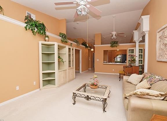 4th image of 8015 Palomino Dr #4