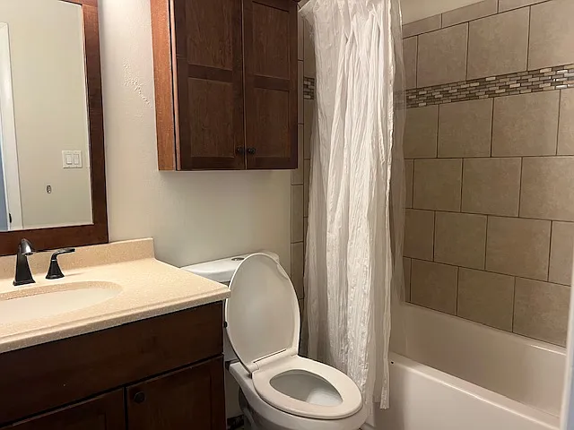 2700 S Holly St #219 — Photo 18