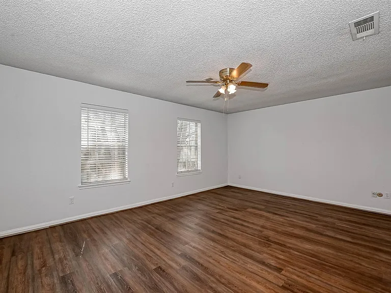 14179 Misty Meadow Ln — Photo 30