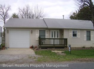 208 W Temple St, Freeburg, IL 62243
