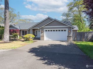 8807 Eagle Point Loop Rd SW, Lakewood, WA 98498