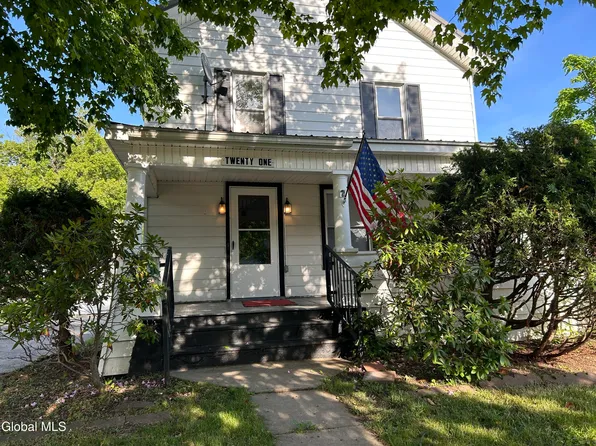 21 Washington Street, Fultonville, NY 12072