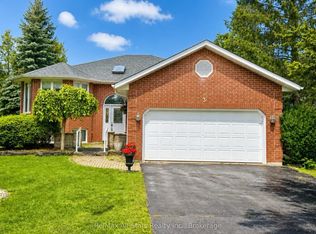 3 Governors Dr, Kawartha Lakes, ON K0M 1A0