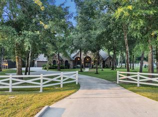 15632 Queen Victoria Ct, Montgomery, TX 77316