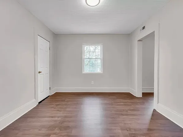 2120 Robin St APT 4, Lakewood, OH 44107