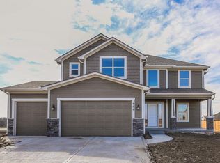 904 Kodiak St, Raymore, MO 64083
