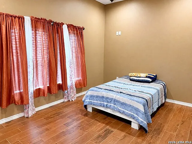 3548 Sauz Dr — Photo 9