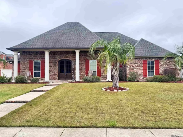 6549 Clark Plantation Dr, Gonzales, LA 70737