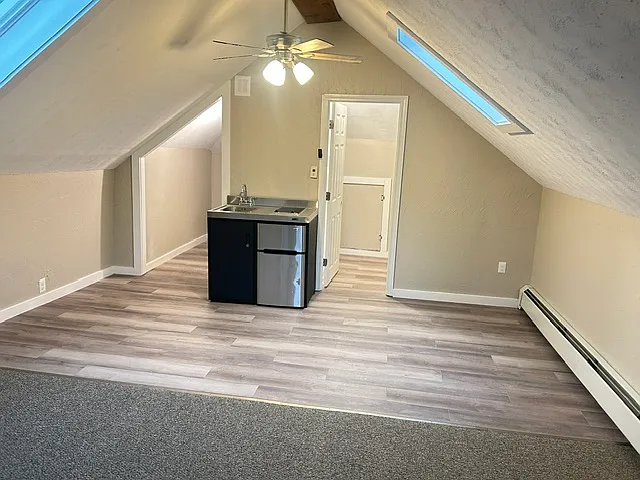 Building Photo - 26 Hillis St #3