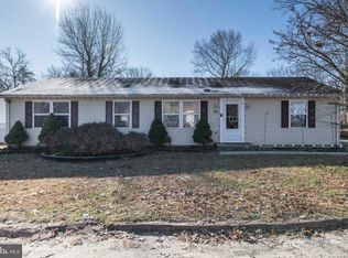35 Clover St, Browns Mills, NJ 08015