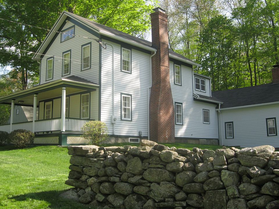 Exterior, Side View