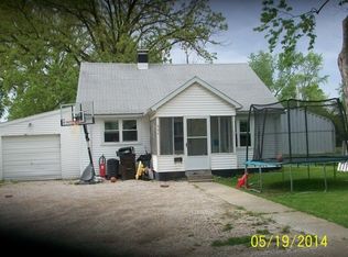 604 E Jones St, Milford, IL 60953