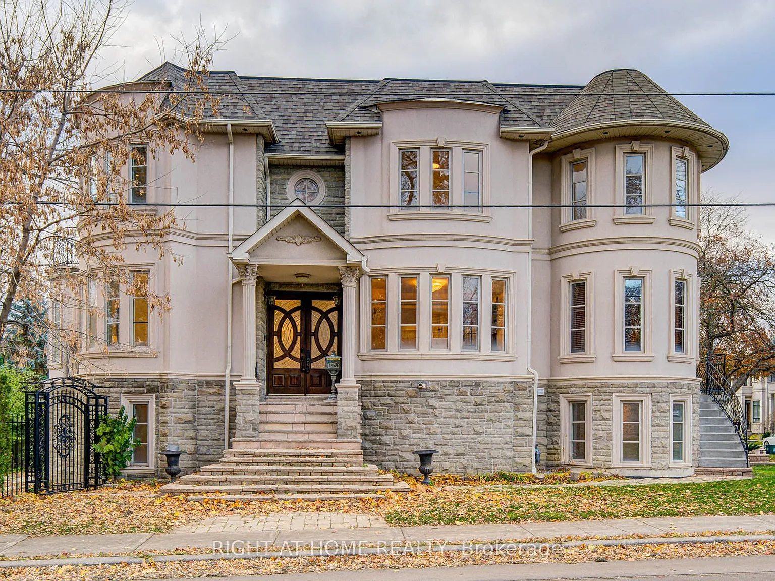 5 bed, $9,000 — Photo 2